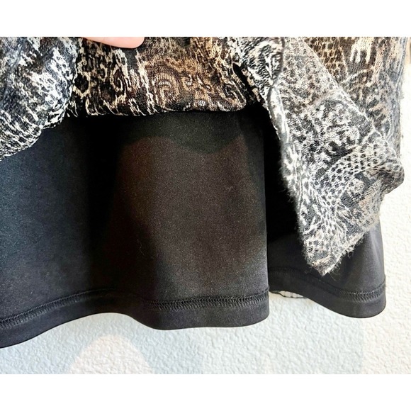 Coldwater Creek Women's Large Sheer Overlay Top Crochet Accent Lined FLAW - Picture 5 of 14